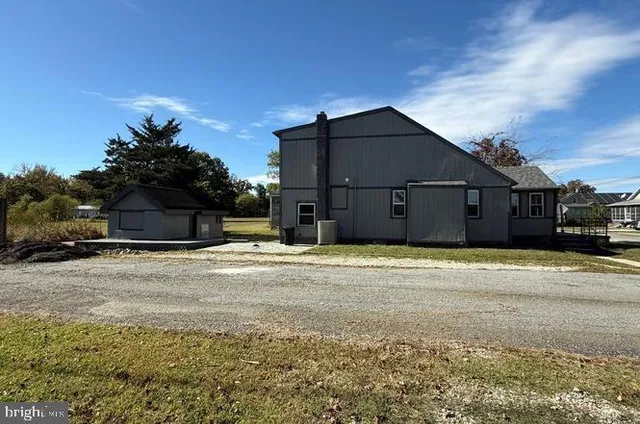 $265,000 | 37 Beaver Avenue, Pennsville, NJ 08070