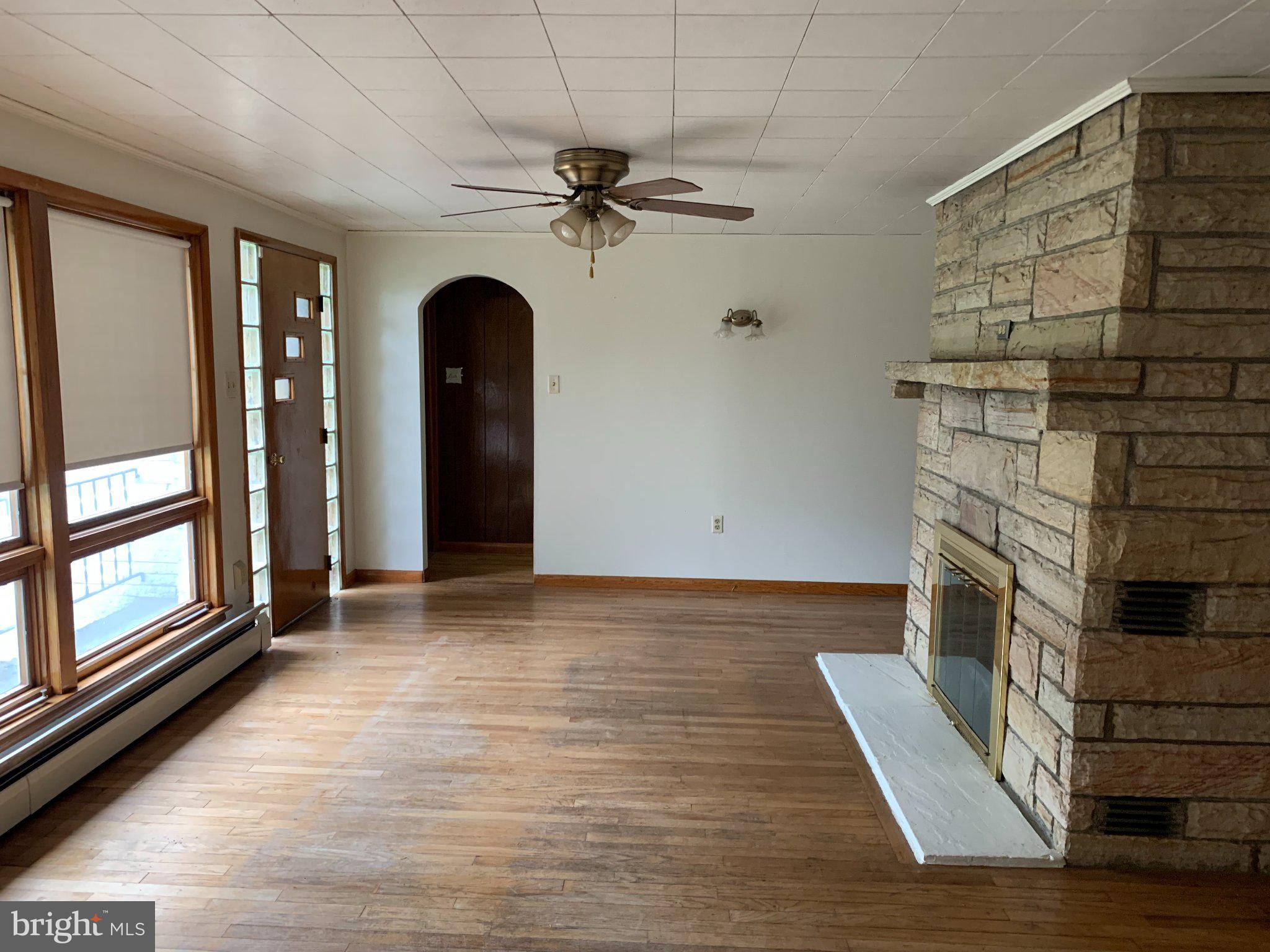 315 York Road Carlisle, PA 17013 - Photo 12 of 27 Gallery Image 12