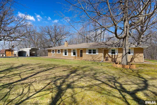 $425,000 | 2353 Hollands Grove Road, Washington, IL 61571