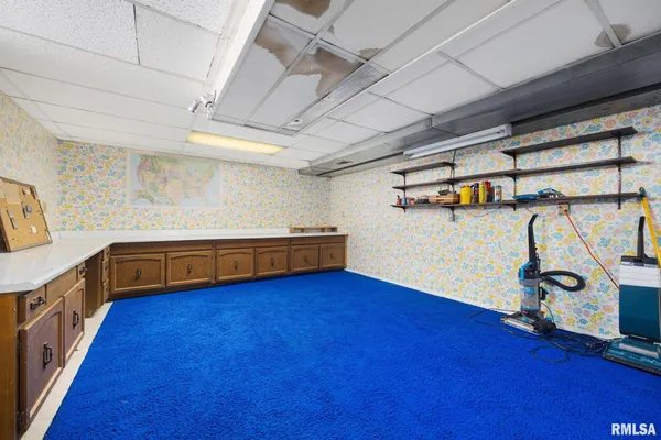 $425,000 | 2353 Hollands Grove Road, Washington, IL 61571