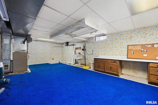 $425,000 | 2353 Hollands Grove Road, Washington, IL 61571
