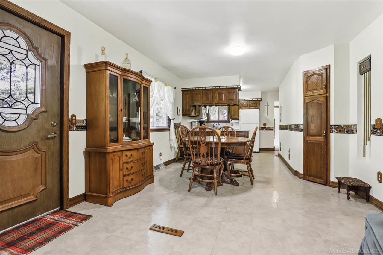 5981 Millington Road Millington, MI 48746 - Photo 20 of 69 50021040-19.JPG
