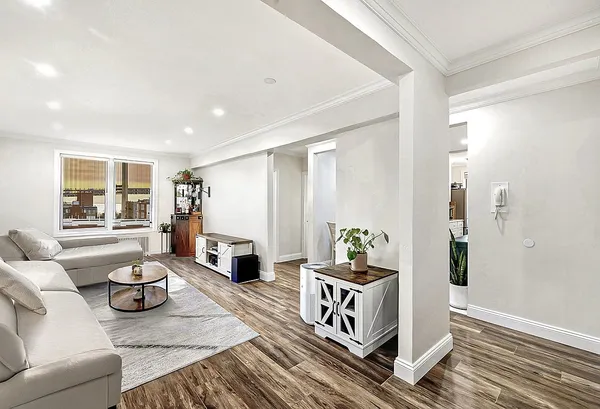 $475,000 | 9707 4th Avenue, Unit 7T | Bay Ridge