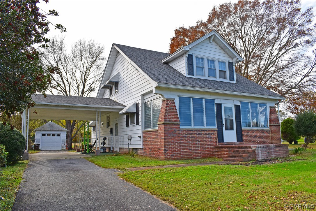 127 Hampton Hall Road Callao, VA 22435 - Photo 3 of 45 Gallery Image 3