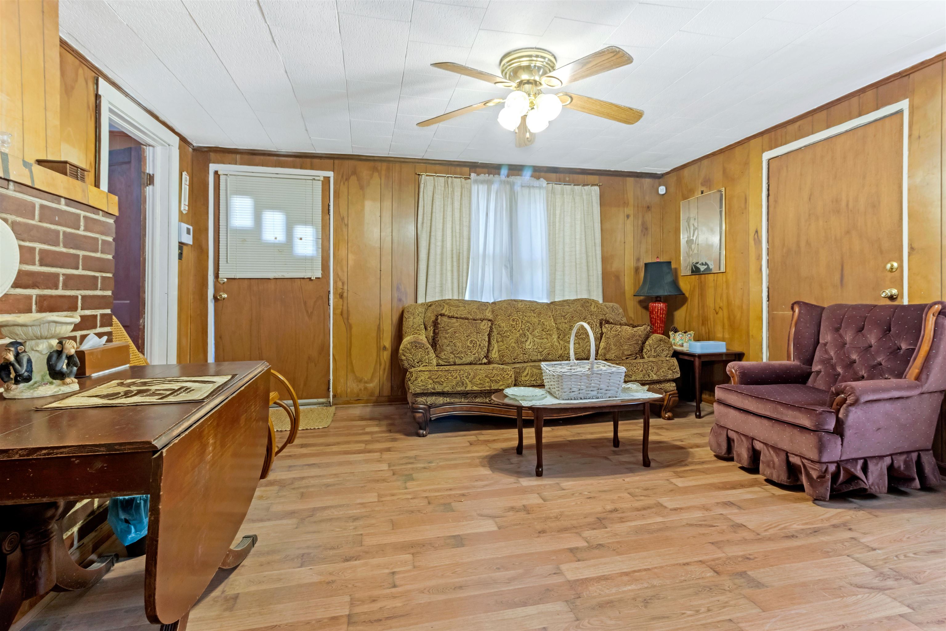 163 State Rd S-42-4108 Enoree, SC 29335 - Photo 4 of 13