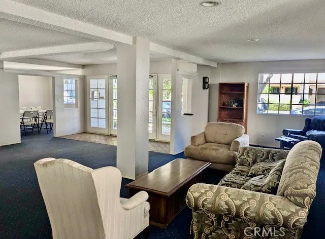 $3,200 | 230 South Madison Avenue, Pasadena, CA 91101