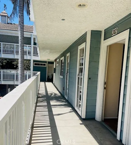 $3,200 | 230 South Madison Avenue, Pasadena, CA 91101