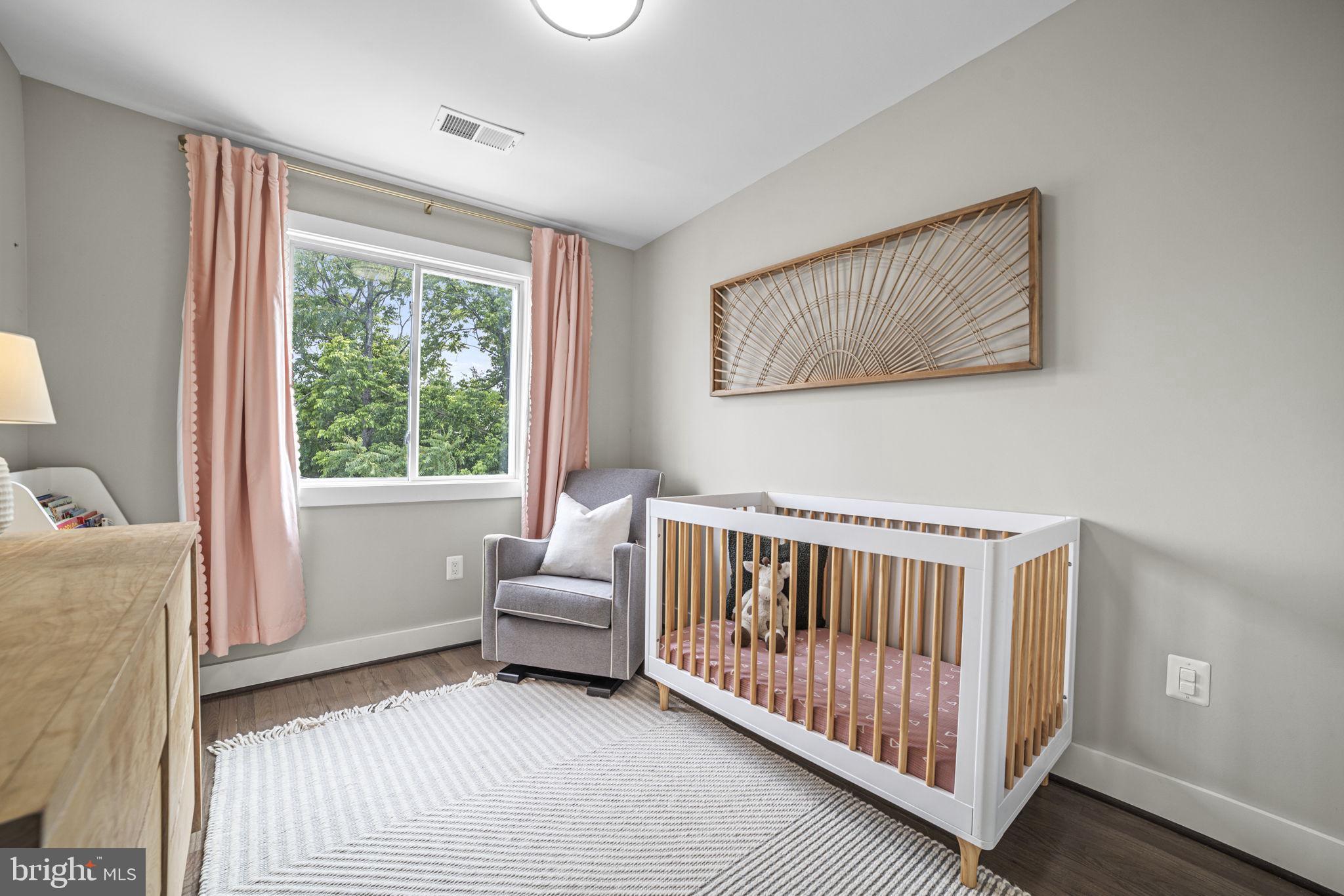 4816 9th Street Northwest Washington, DC 20011 - Photo 13 of 24