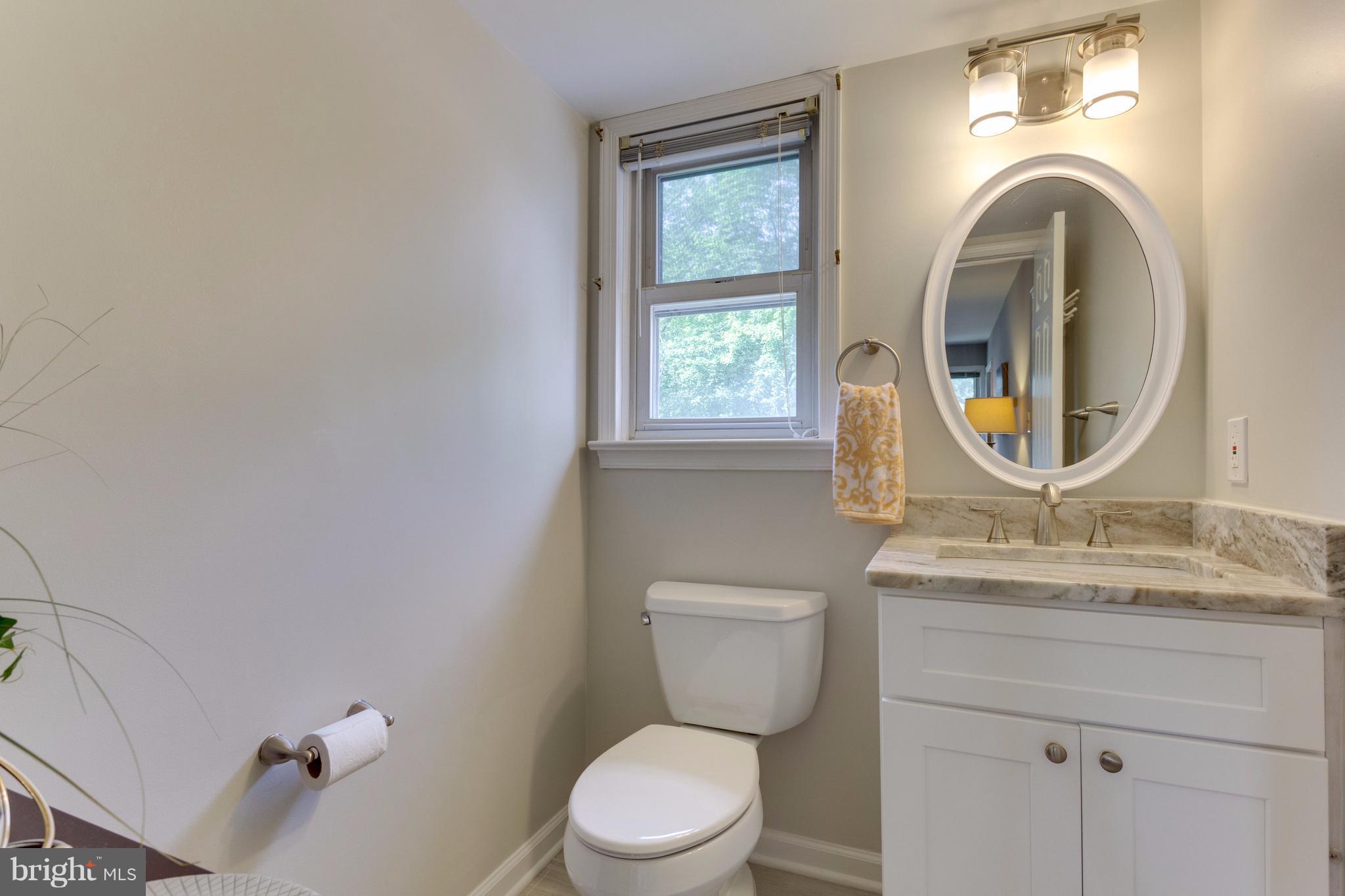 9101 Streamview Lane Vienna, VA 22182 - Photo 13 of 30 Bath