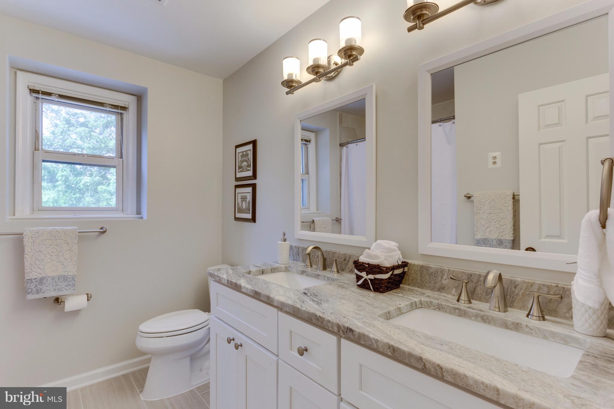 9101 Streamview Lane Vienna, VA 22182 - Photo 20 of 30 Bath