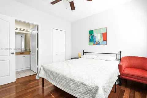 $950,000 | 9491 Northwest 45th Street, Doral, FL 33178