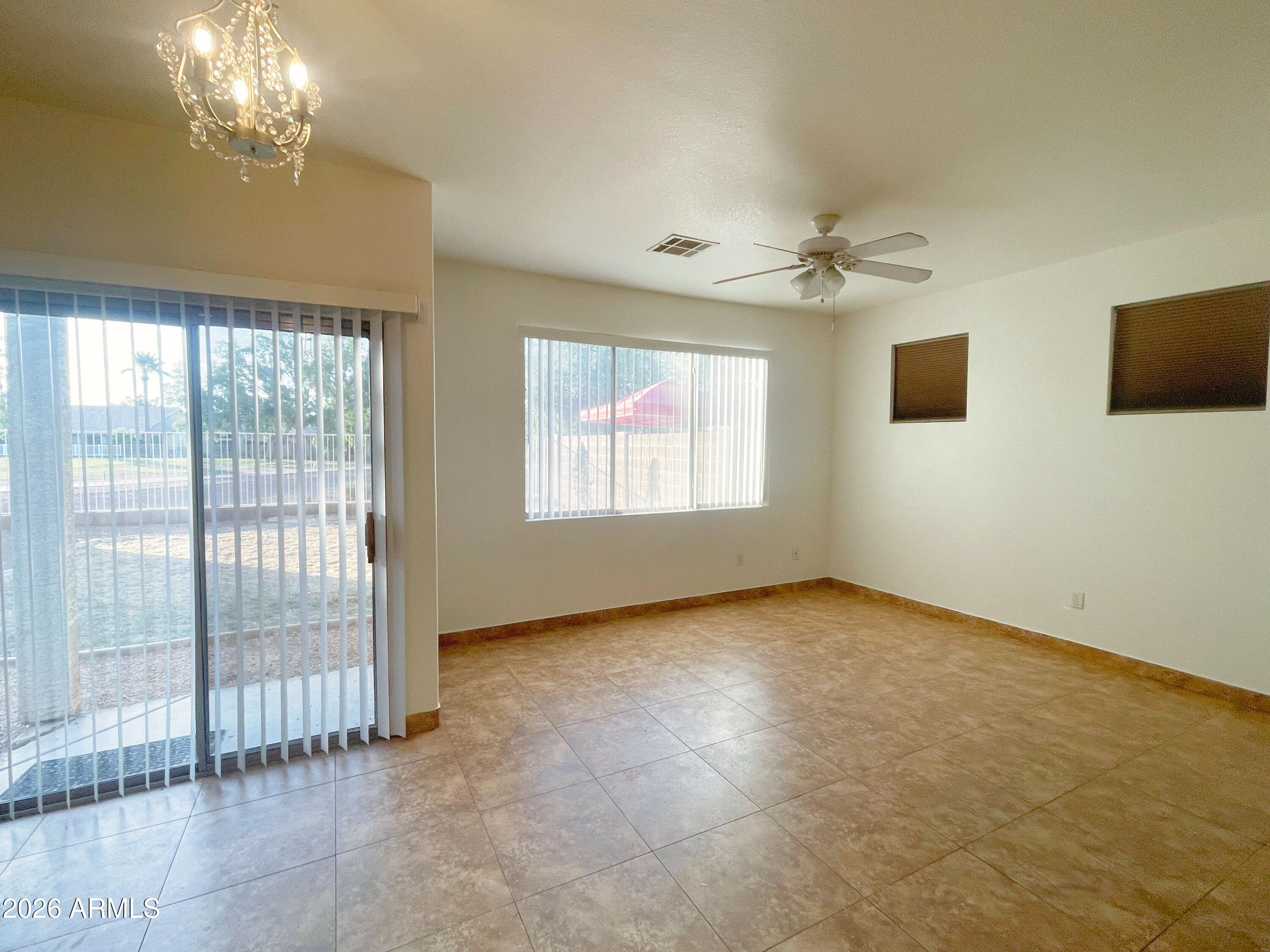 1154 South Boulder Street, Unit E Gilbert, AZ 85296 - Photo 2 of 21
