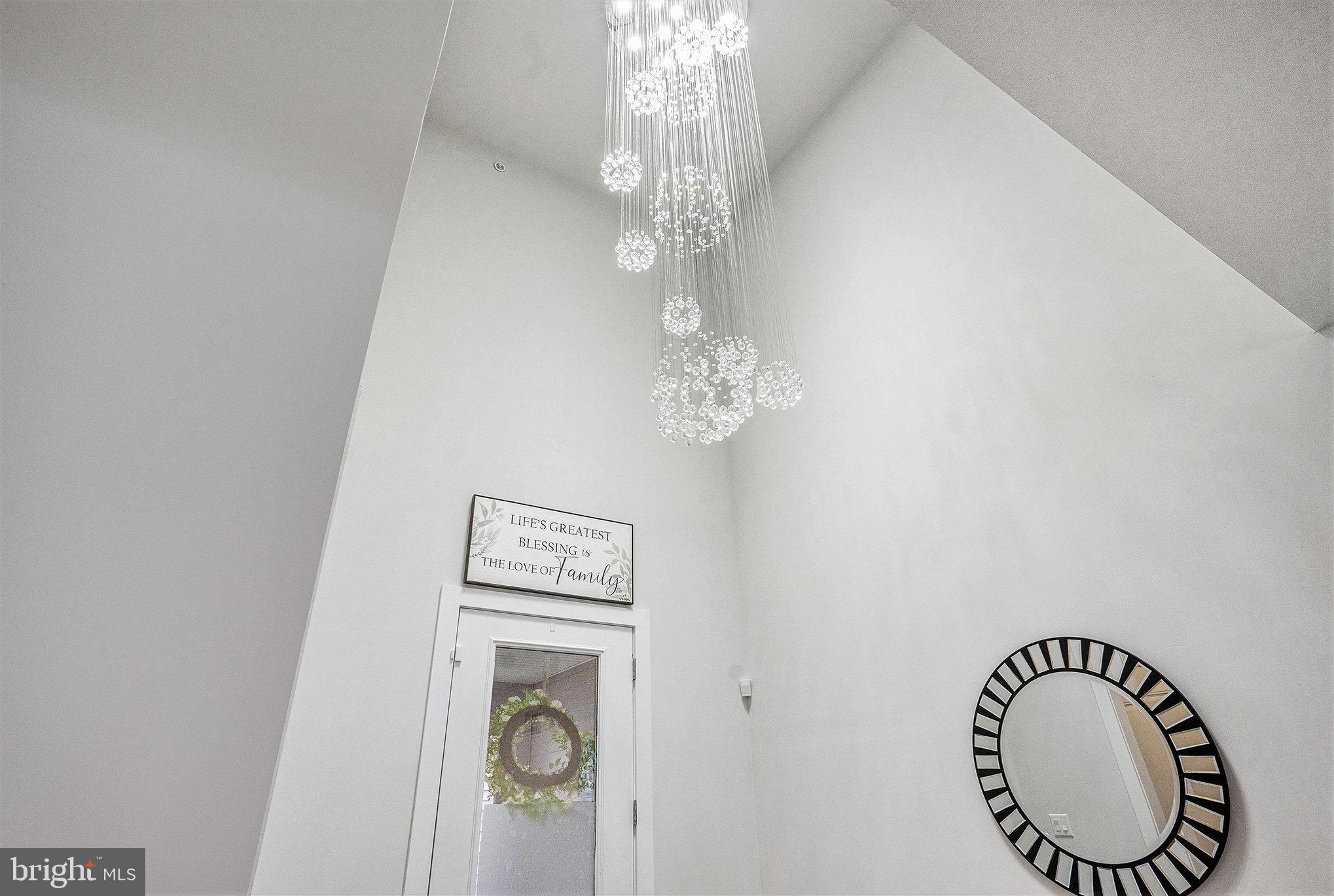 214 Iris Lane Chester Springs, PA 19425 - Photo 2 of 40 Foyer Entrance