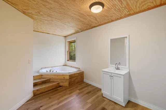 $1,350,000 | 24687 Anchor Inn Road, Webster, WI 54893