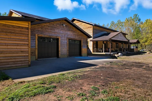 $1,350,000 | 24687 Anchor Inn Road, Webster, WI 54893