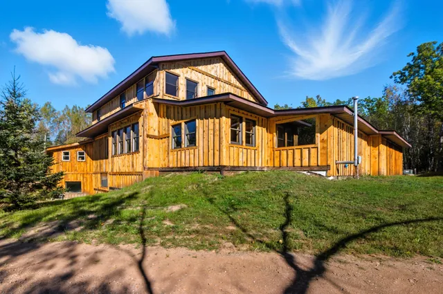 $1,350,000 | 24687 Anchor Inn Road, Webster, WI 54893