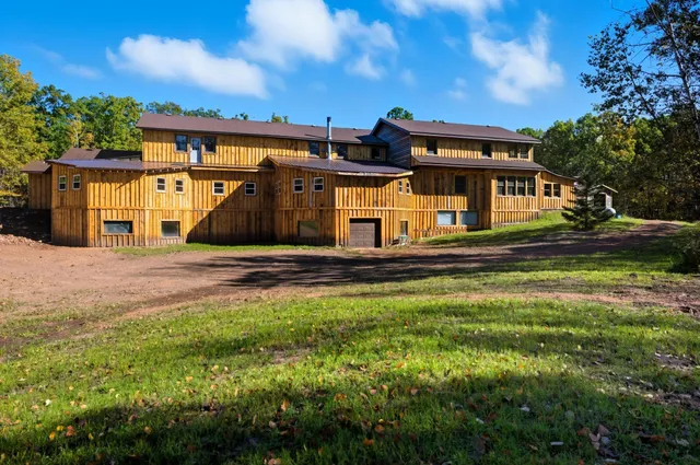 $1,350,000 | 24687 Anchor Inn Road, Webster, WI 54893
