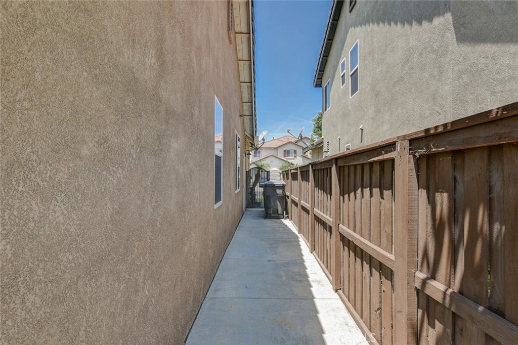 6174 Risingstar Drive Eastvale, CA 92880 - Photo 56 of 57