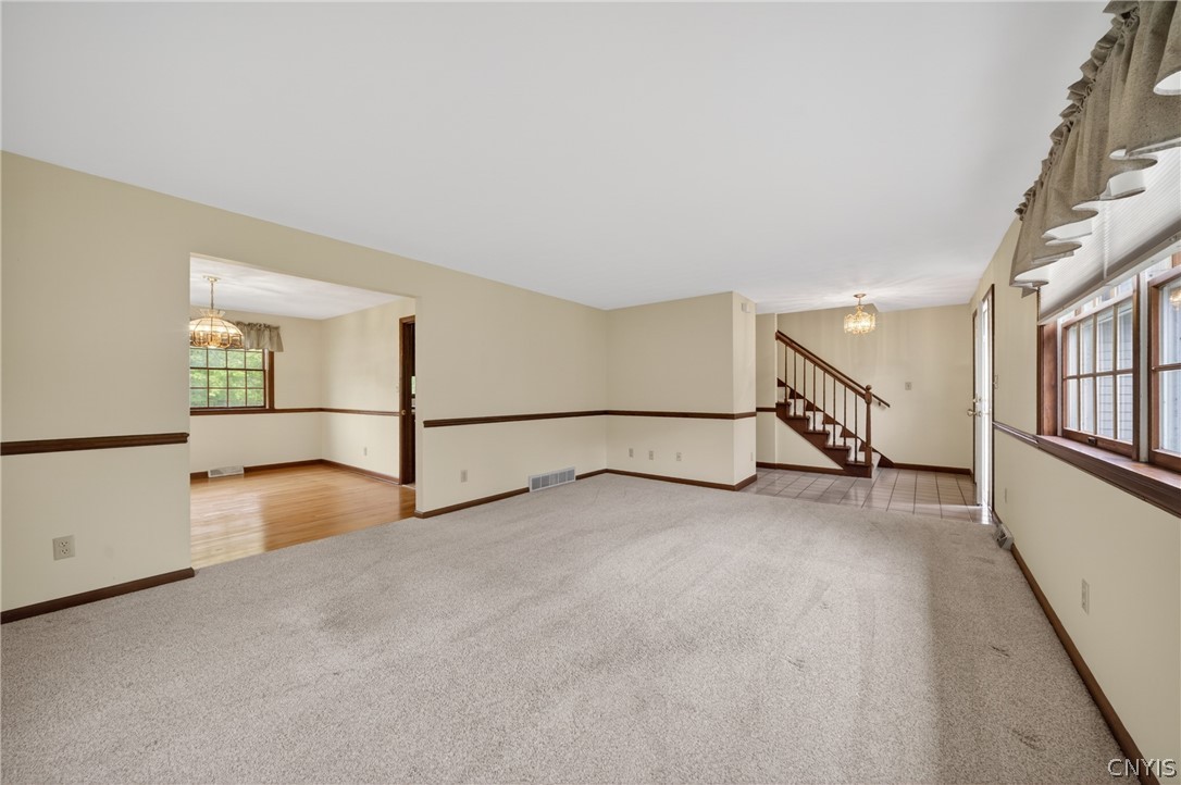 400 East Avenue Manlius, NY 13116 - Photo 6 of 50
