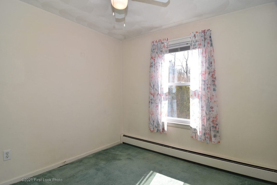 8 Ewing Road North Kingstown, RI 02852 - Photo 16 of 40 Gallery Image 16