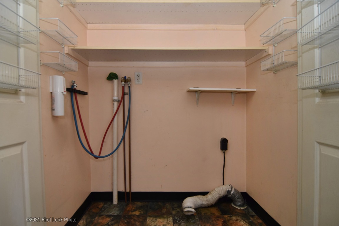 8 Ewing Road North Kingstown, RI 02852 - Photo 18 of 40 Gallery Image 18