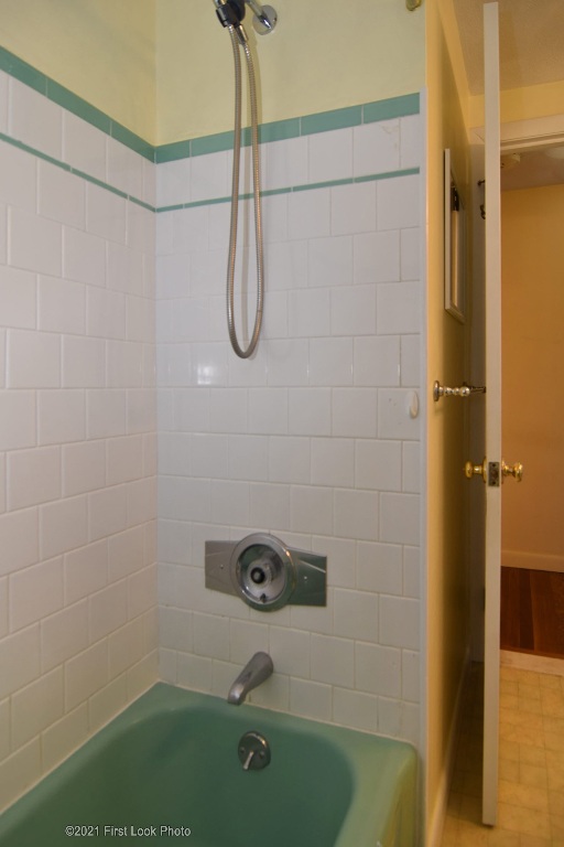 8 Ewing Road North Kingstown, RI 02852 - Photo 20 of 40 Gallery Image 20