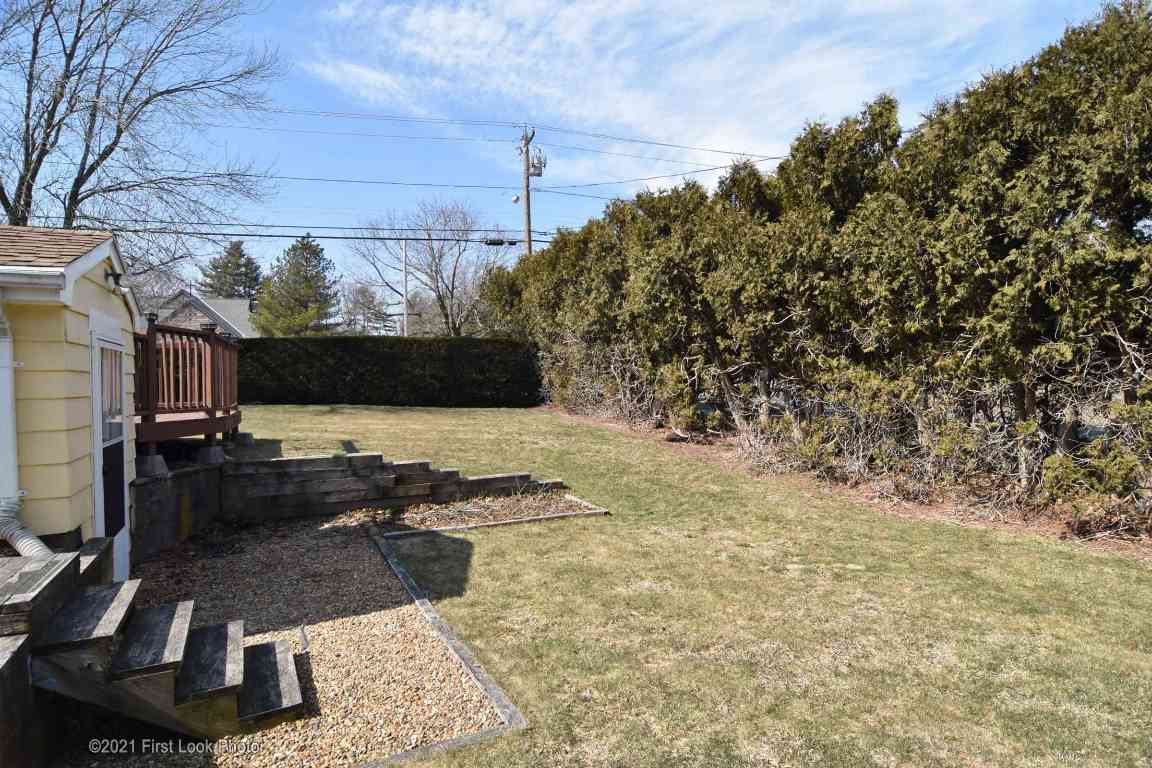 8 Ewing Road North Kingstown, RI 02852 - Photo 38 of 40 Gallery Image 38