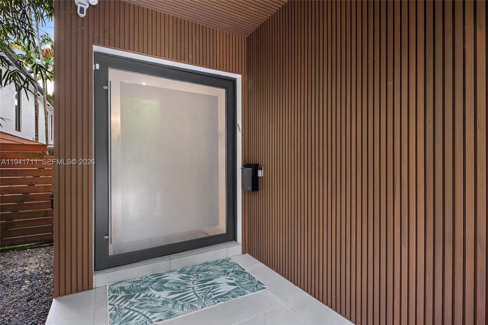 3222 Matilda Street, Unit 3222 Miami, FL 33133 - Photo 4 of 70 a view of an empty room