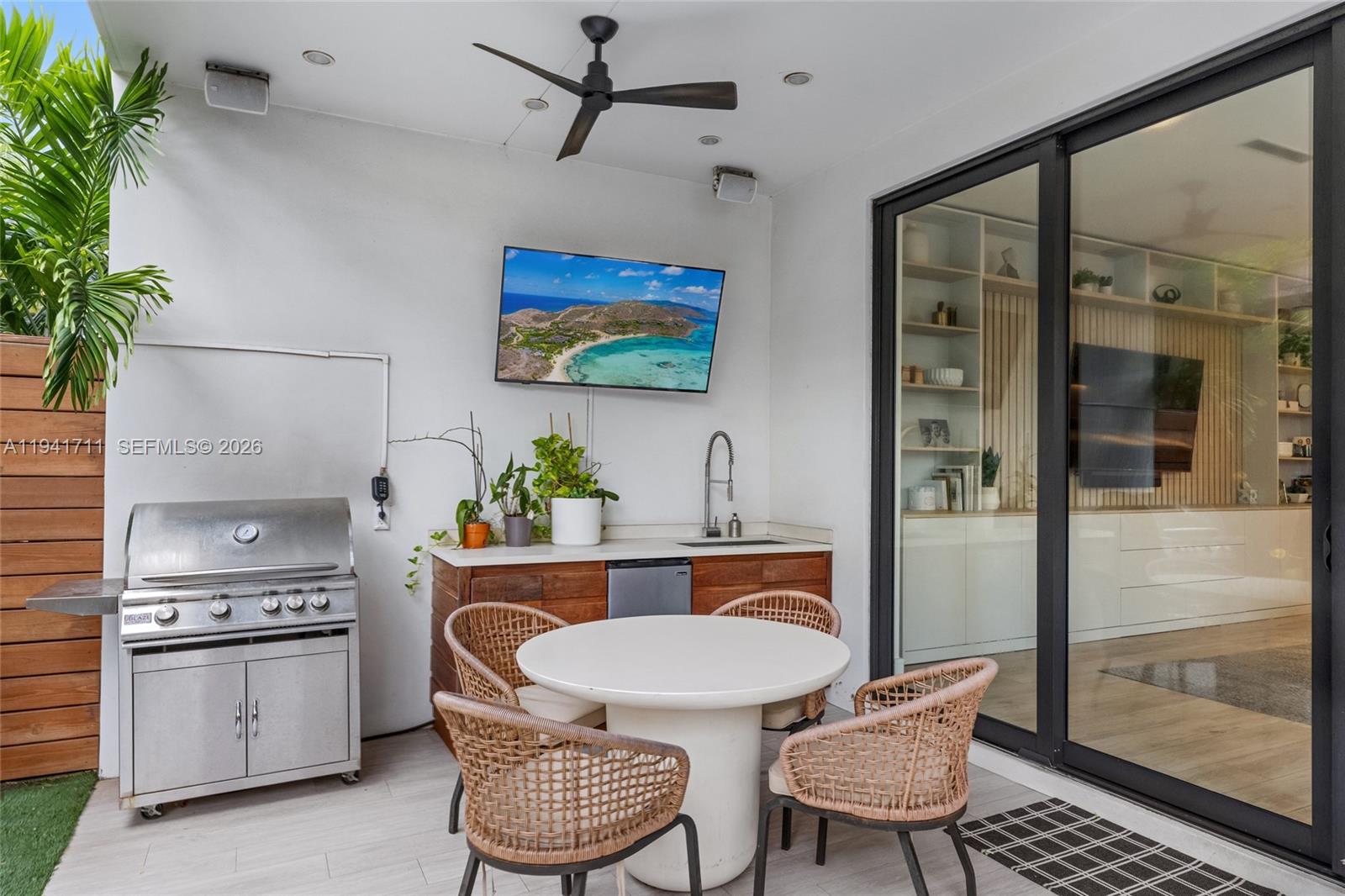3222 Matilda Street, Unit 3222 Miami, FL 33133 - Photo 44 of 70 a dining room with furniture and window