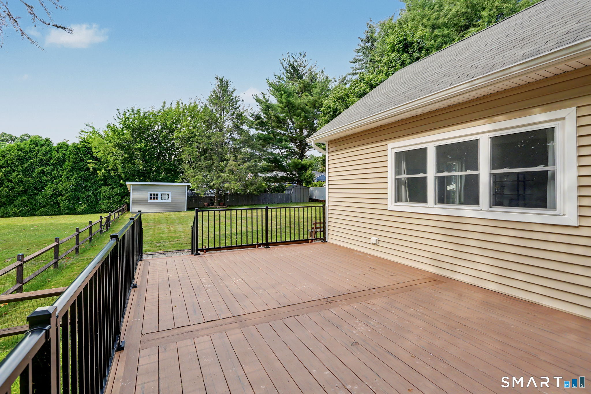 78 Chestnut Hill Road Trumbull, CT 06611 - Photo 25 of 36