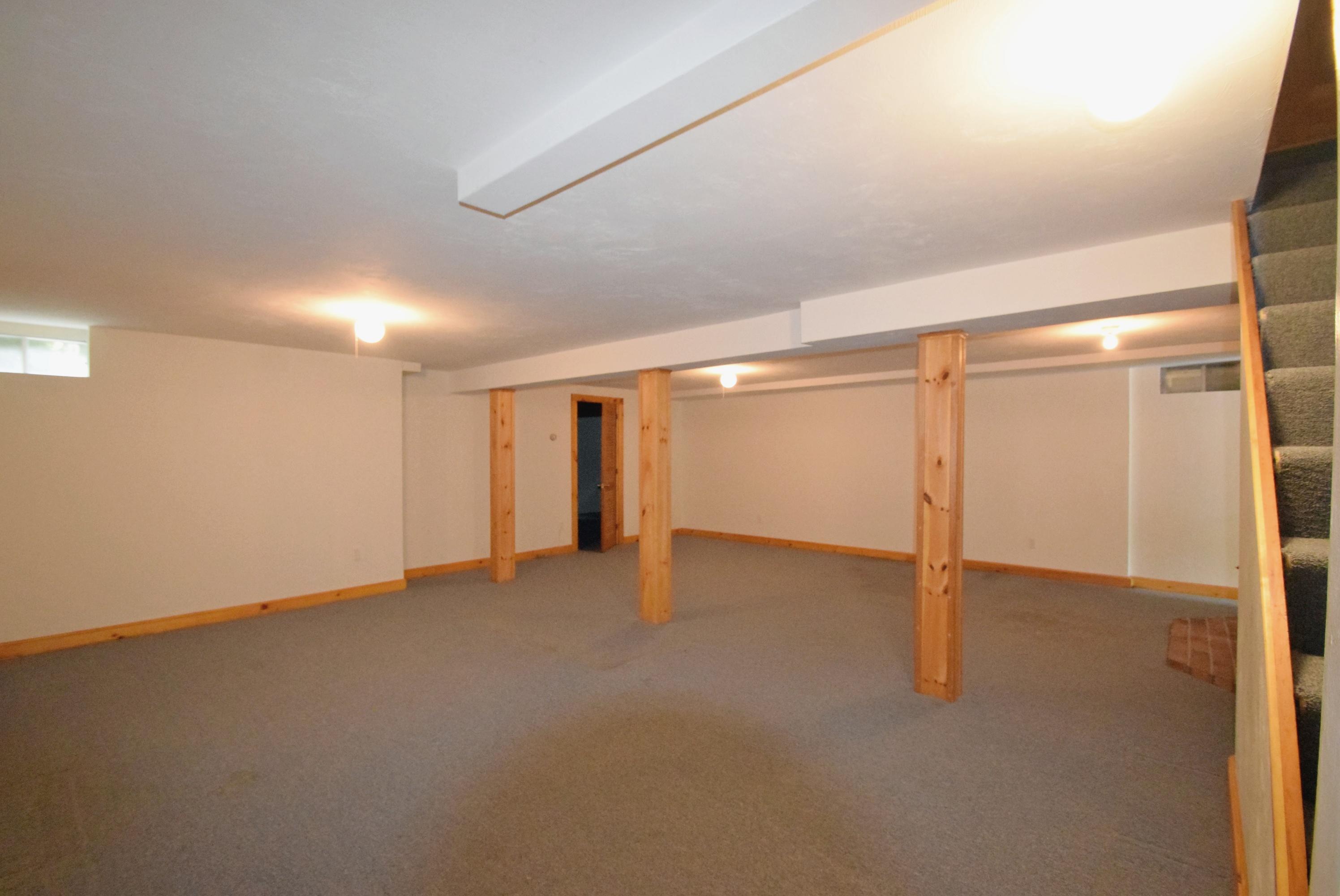 117 Griffiths Pond Road Brewster, MA 02631 - Photo 25 of 34 117Griffiths Bsmnt