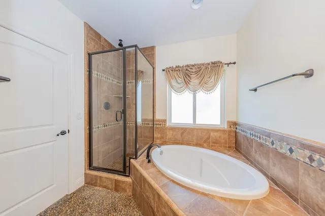 $919,000 | 33099 Road 800, Raymond, CA 93653