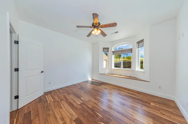 $919,000 | 33099 Road 800, Raymond, CA 93653