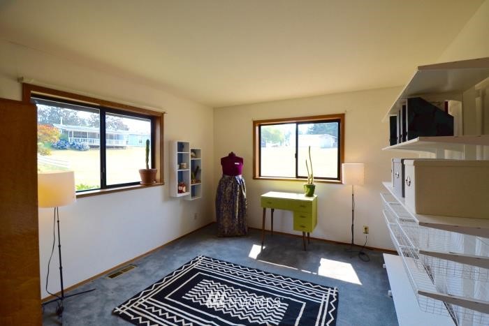 20829 Pugh Road Northeast Poulsbo, WA 98370 - Photo 14 of 25 Gallery Image 14