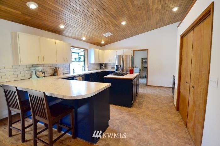 20829 Pugh Road Northeast Poulsbo, WA 98370 - Photo 3 of 25 Gallery Image 3