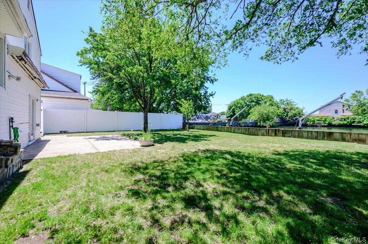 567 Oxford Road Cedarhurst, NY 11516 - Photo 21 of 23