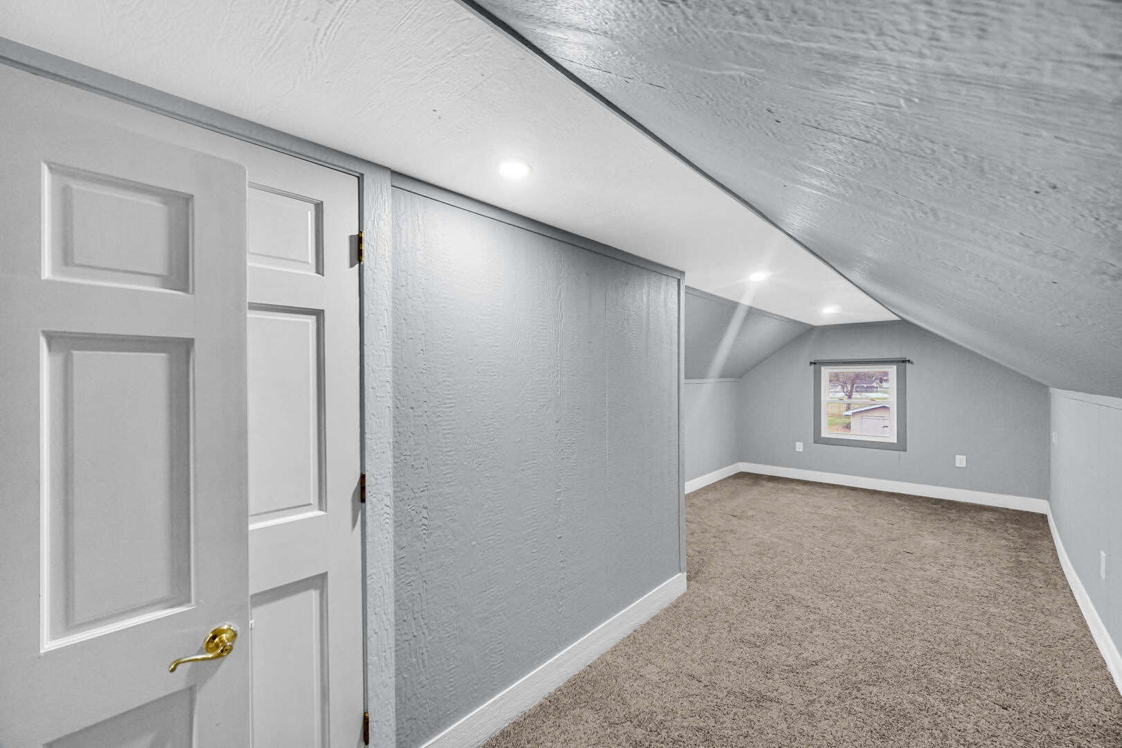 102 Elizabeth Street Kingsbury, IN 46350 - Photo 14 of 25 1620x1080