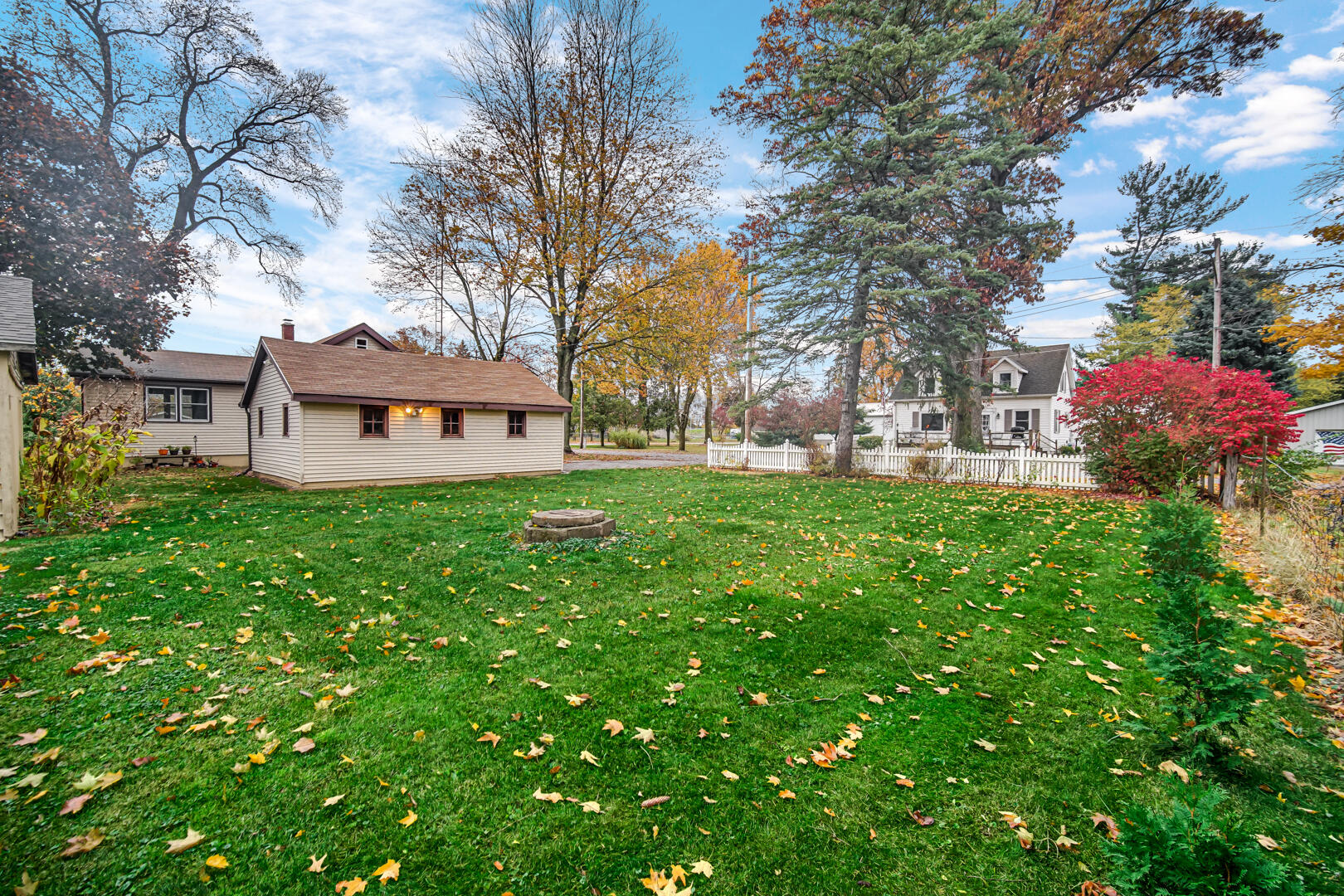 102 Elizabeth Street Kingsbury, IN 46350 - Photo 23 of 25 1620x1080