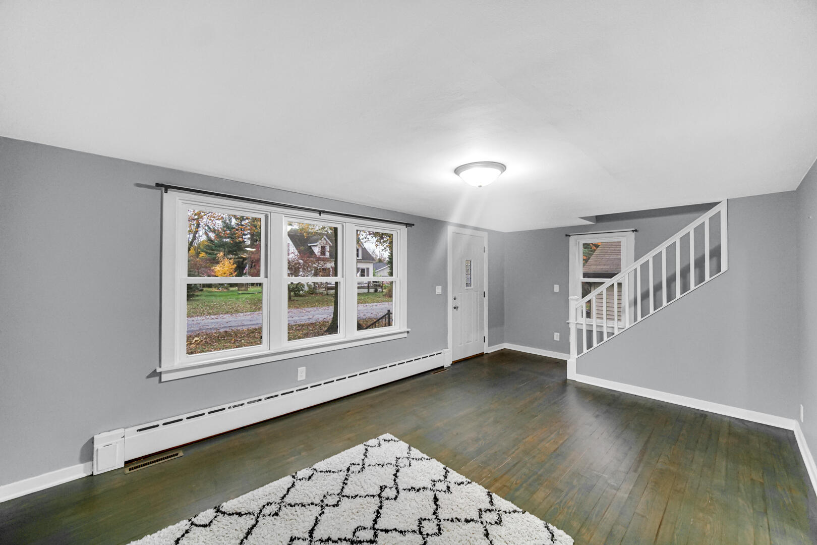 102 Elizabeth Street Kingsbury, IN 46350 - Photo 3 of 25 1620x1080