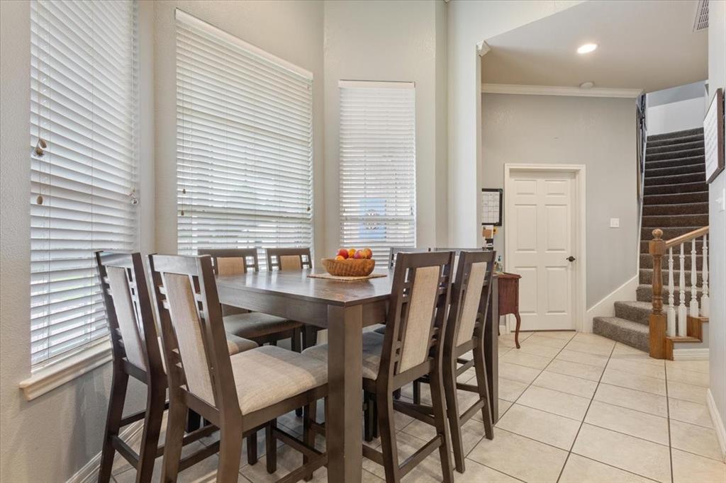 5616 Landsdown Drive Waco, TX 76708 - Photo 10 of 33 a view of a dining room with furniture