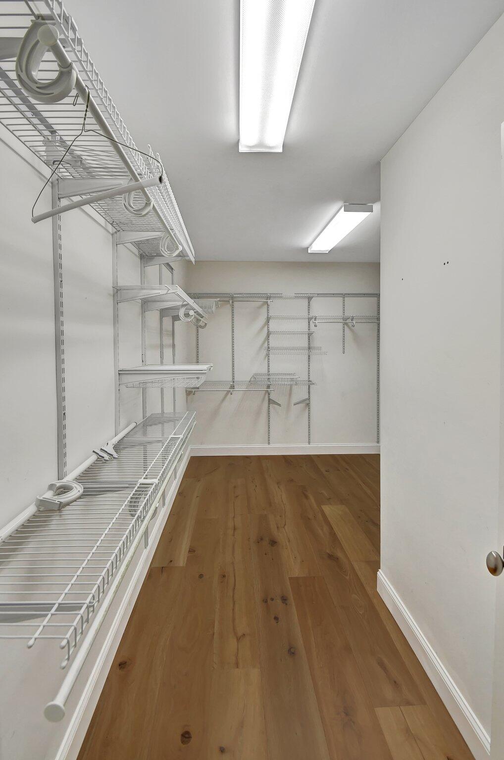 1099 Southwest 2nd Street Boca Raton, FL 33486 - Photo 17 of 47 Primary Closet