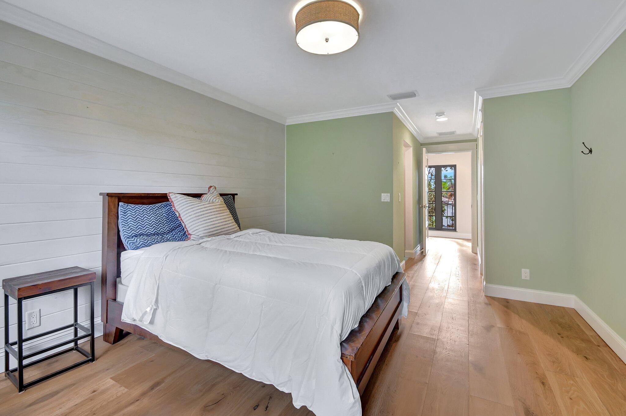 1099 Southwest 2nd Street Boca Raton, FL 33486 - Photo 32 of 47 Bed #4