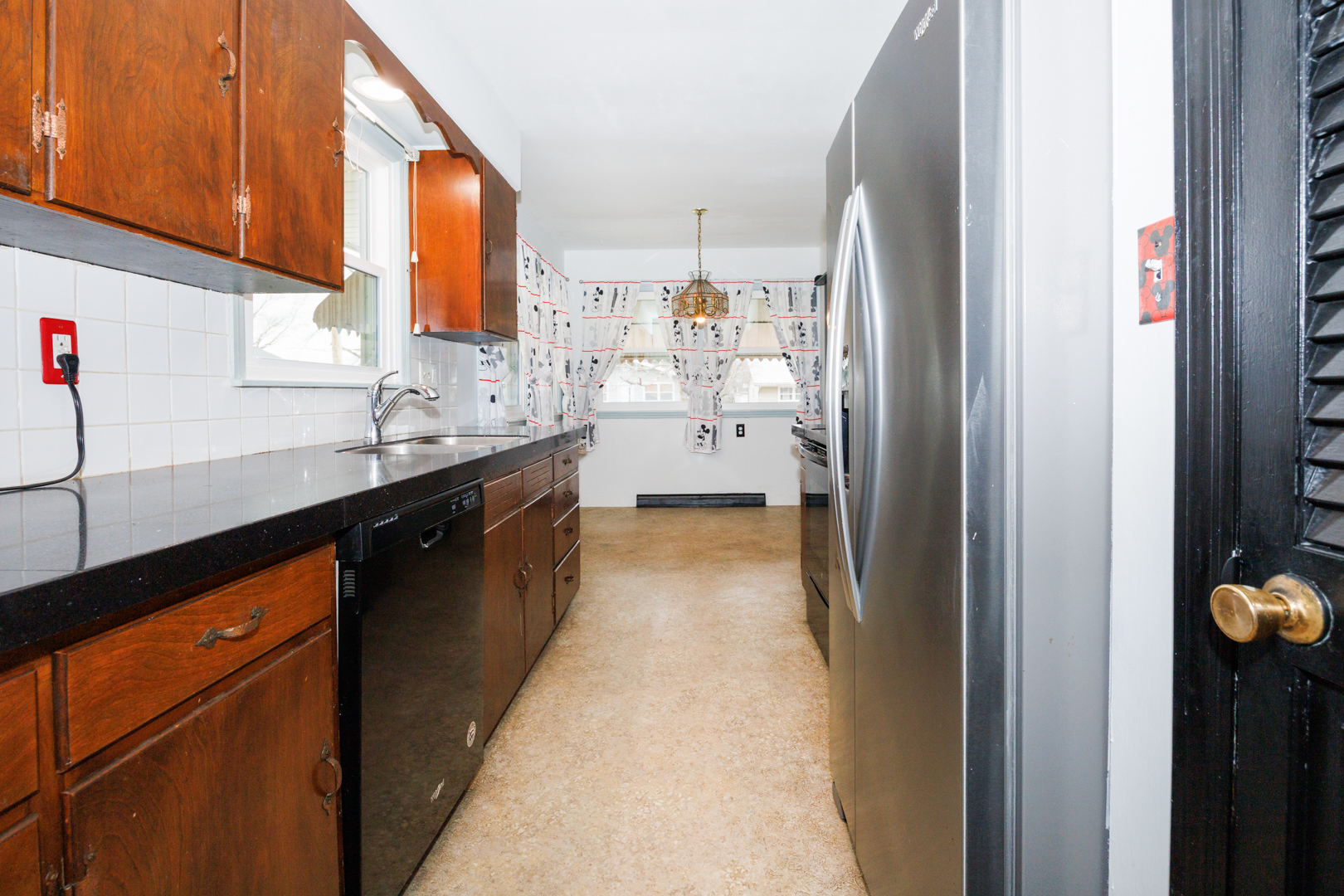 813 Highpoint Road Normal, IL 61761 - Photo 3 of 40