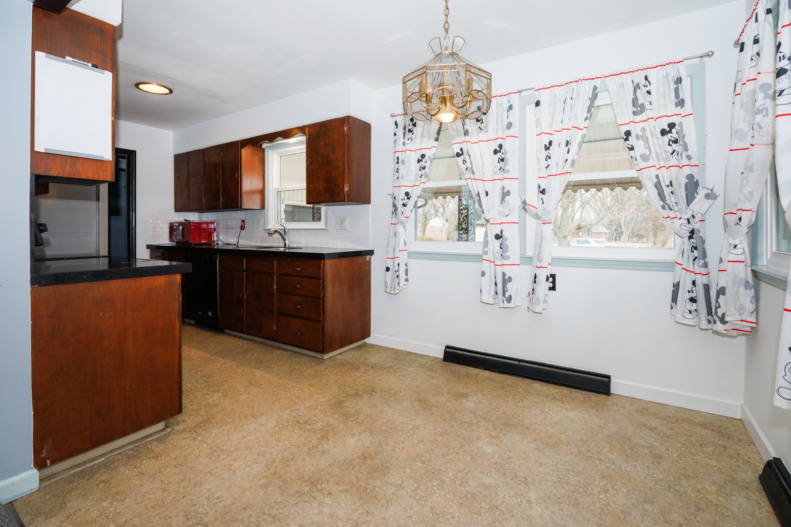813 Highpoint Road Normal, IL 61761 - Photo 6 of 40