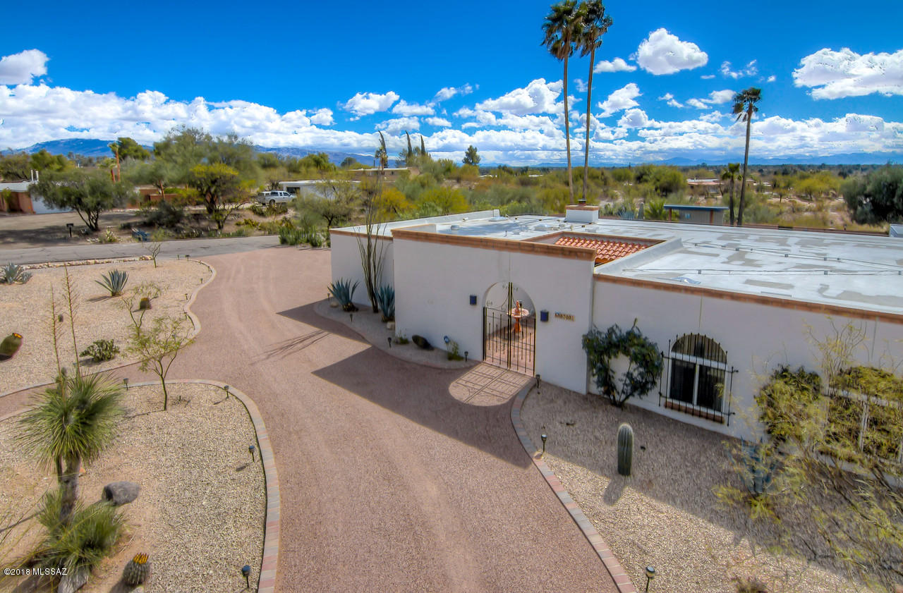 6700 East River Road Tucson, AZ 85750 - Photo 2 of 31 Gallery Image 2