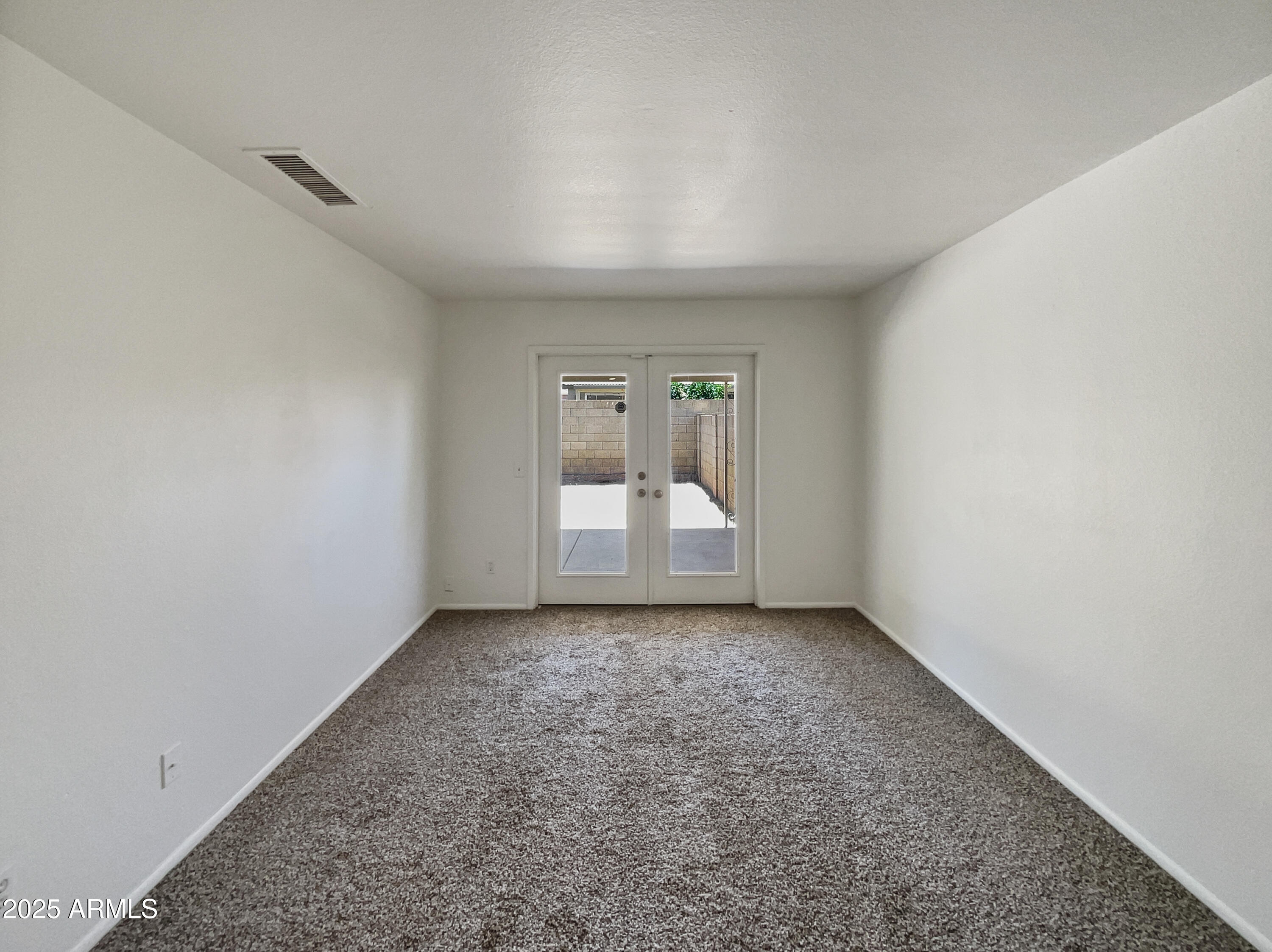 1739 East Carter Road Phoenix, AZ 85042 - Photo 14 of 18 listing_12