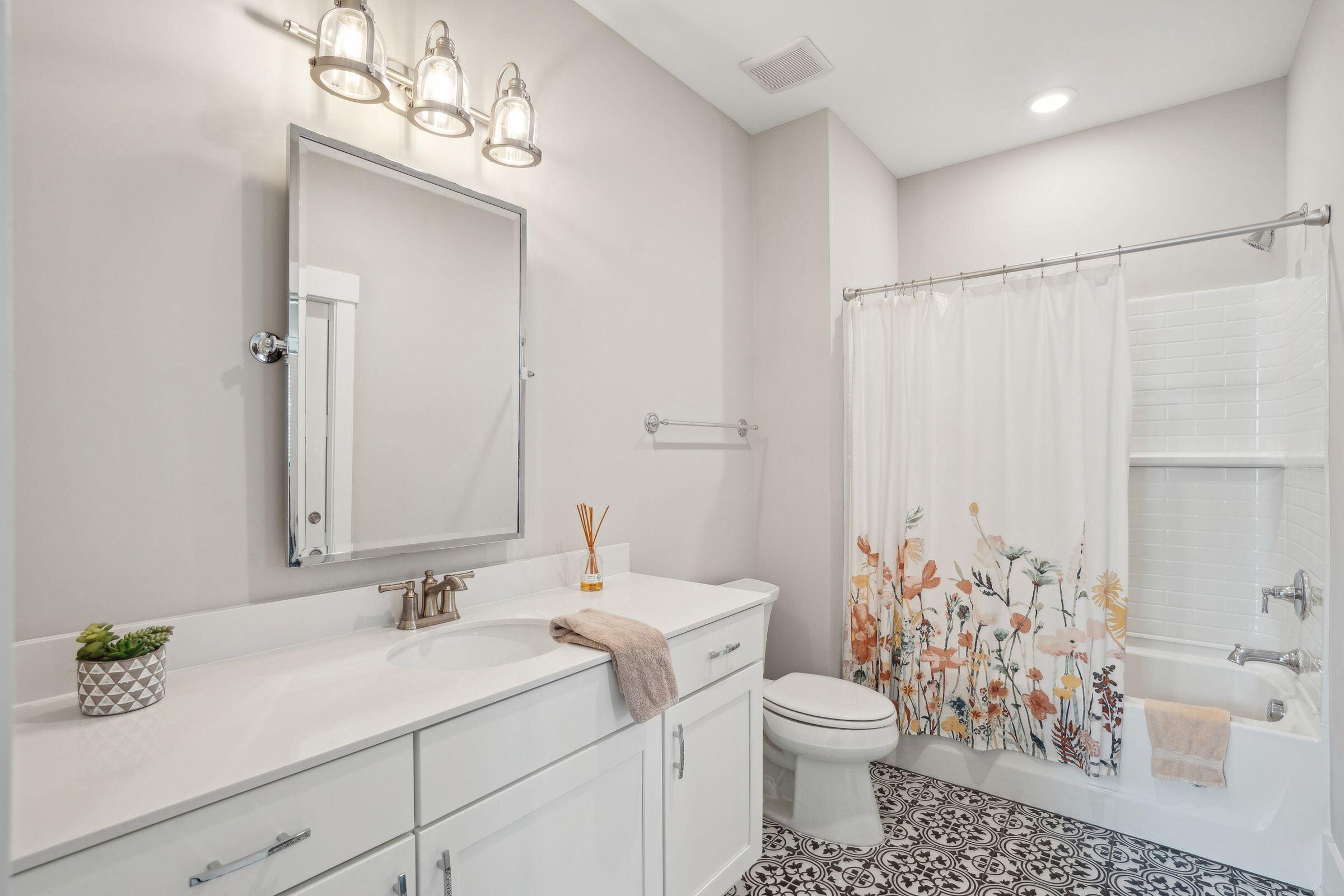 184 Clearblue Loop Summerville, SC 29486 - Photo 35 of 83 Full Bath