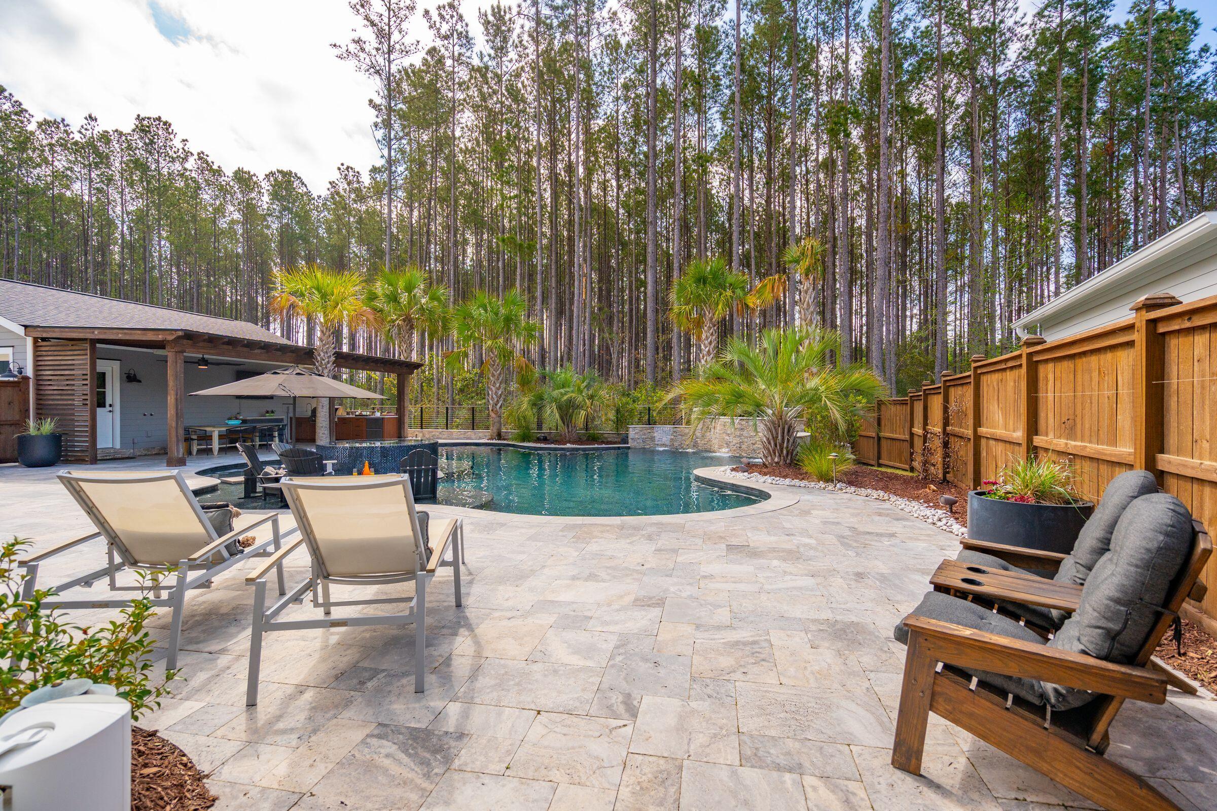 184 Clearblue Loop Summerville, SC 29486 - Photo 46 of 83 Entertaining Space