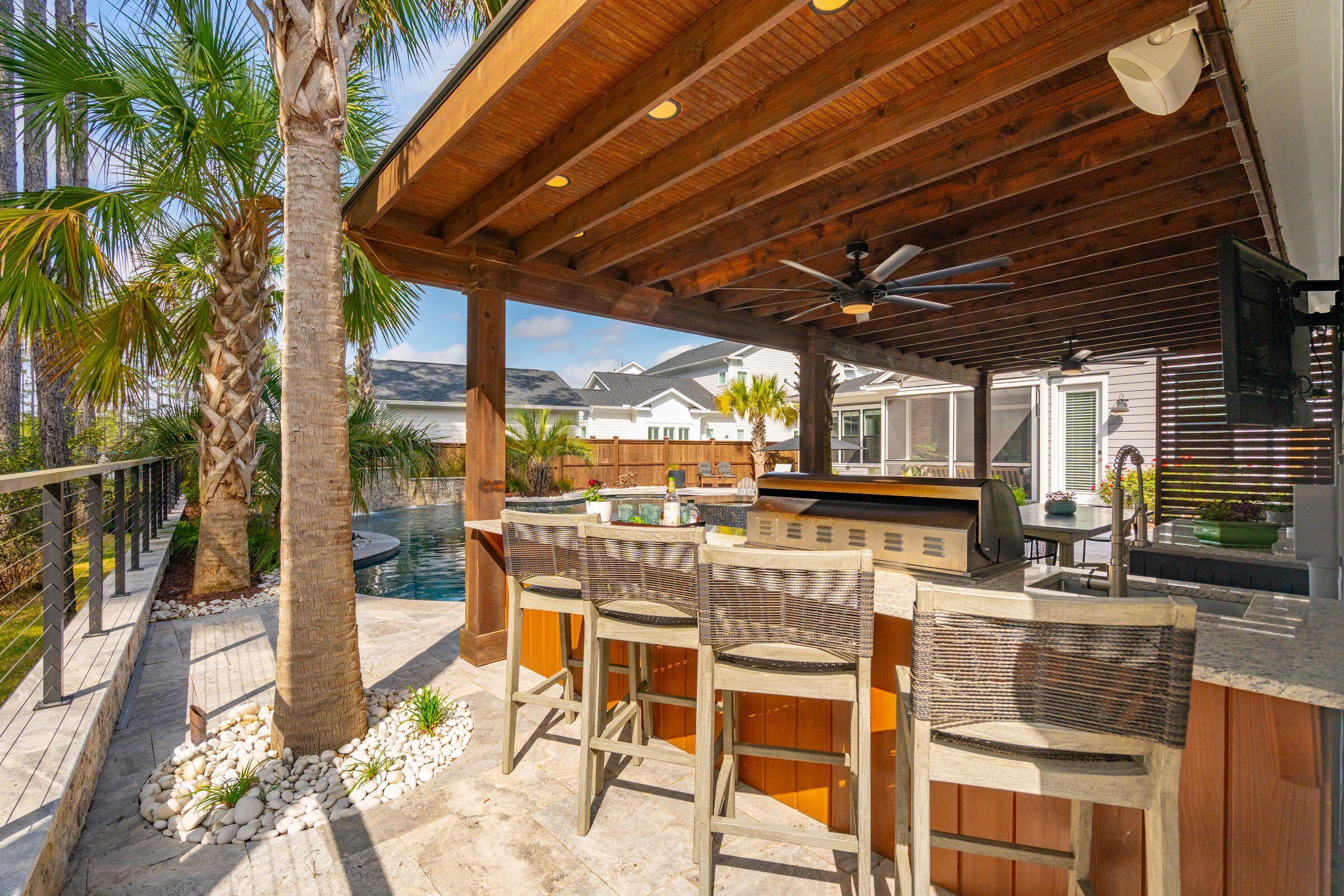 184 Clearblue Loop Summerville, SC 29486 - Photo 52 of 83 Full Bar