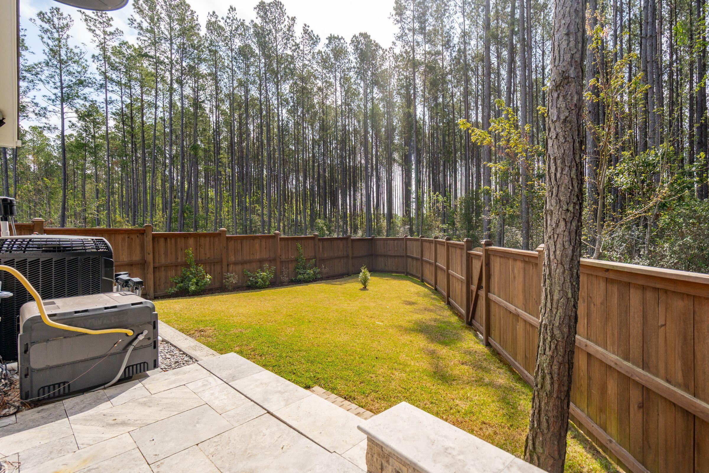 184 Clearblue Loop Summerville, SC 29486 - Photo 61 of 83 Large Yard